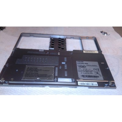 toshiba protege r200 cover inferiore